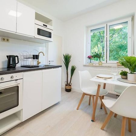 Eg Rechts -Wunderschone 80M² Grosse 3-Zimmer City Wohnung Nahe Salzburg Freilassing Buitenkant foto