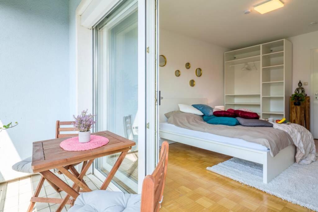 Eg Rechts -Wunderschone 80M² Grosse 3-Zimmer City Wohnung Nahe Salzburg Freilassing Buitenkant foto