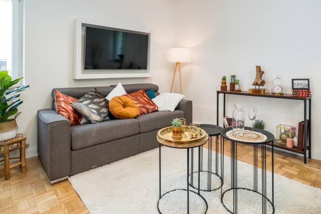 Eg Rechts -Wunderschone 80M² Grosse 3-Zimmer City Wohnung Nahe Salzburg Freilassing Buitenkant foto